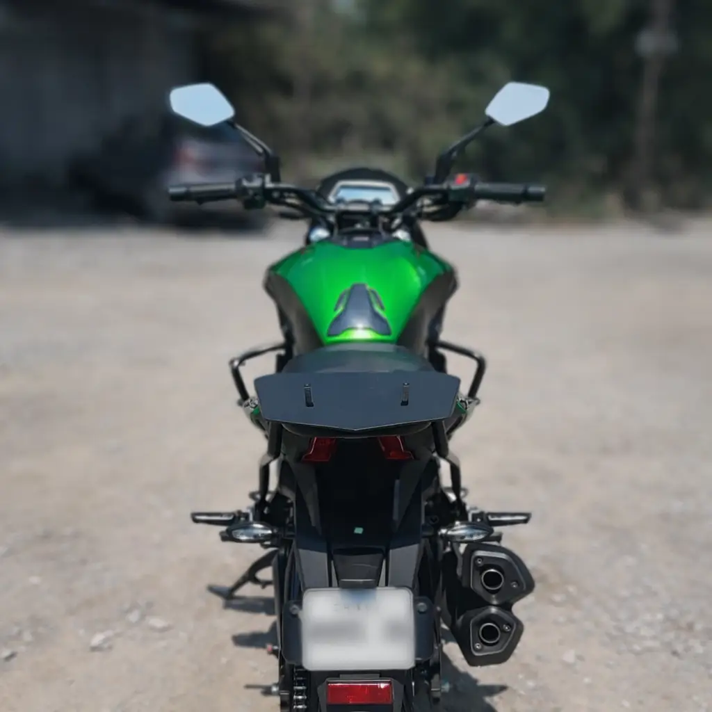 Parrilla-Bajaj-Dominar-250-400.webp