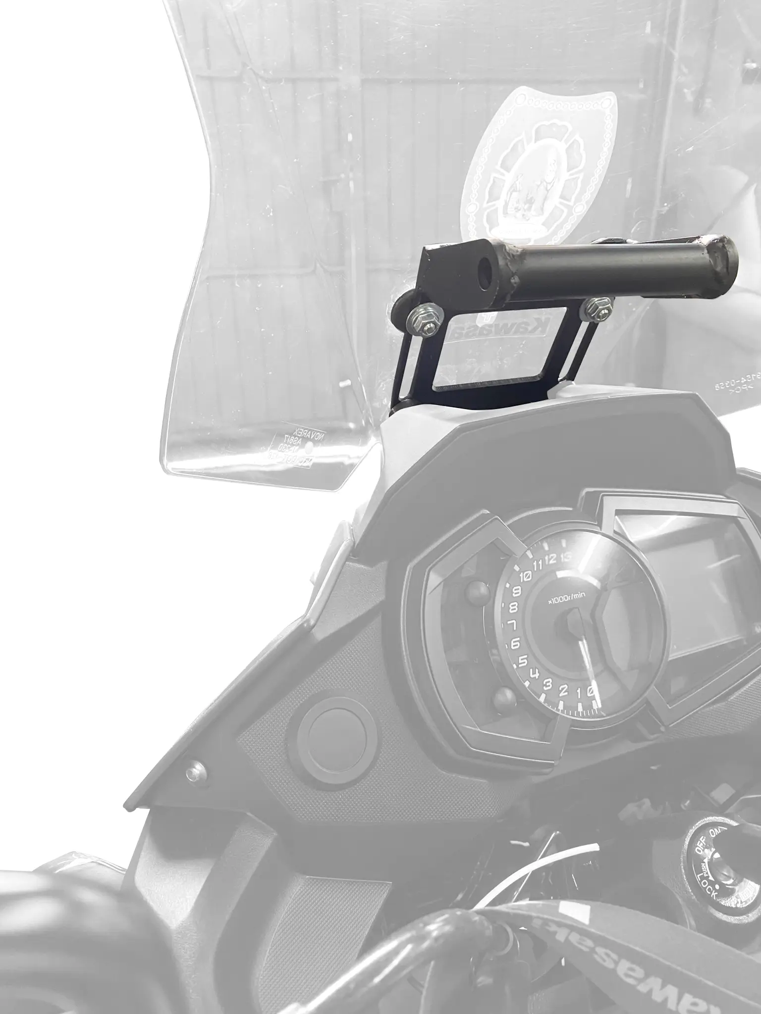 suporte-gps-versys-300-cor.webp
